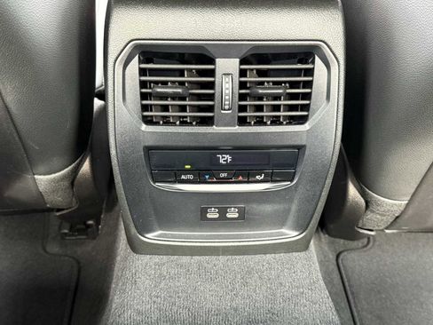 Used 2025 BMW 330i Sedan image 63