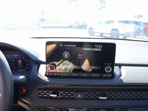 New 2025 Honda Accord SE image 18