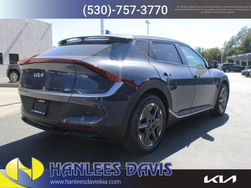 New 2025 Kia EV6 Light w/ Light LR Technology Package image 7