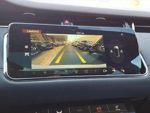 Used 2020 Land Rover Range Rover Evoque R-Dynamic SE image 28