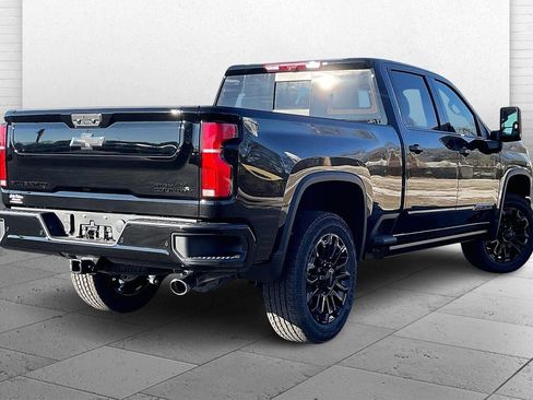New 2026 Chevrolet Silverado 2500 High Country w/ Midnight Edition image 15