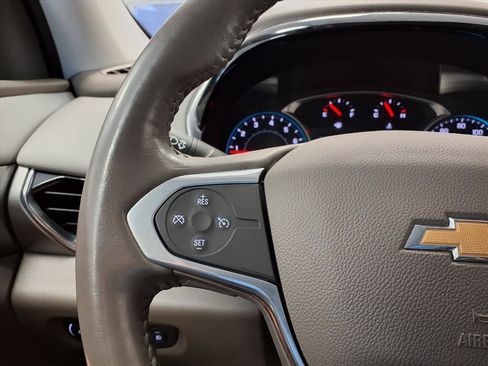 Used 2021 Chevrolet Traverse LT w/ LT Premium Package image 29