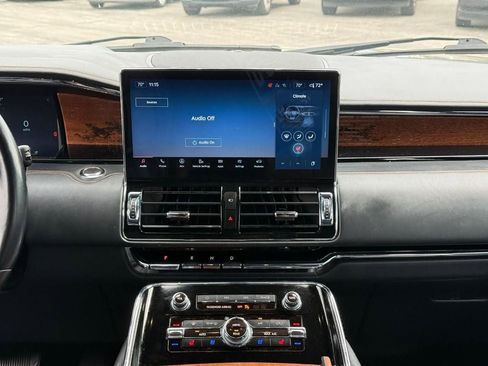 Used 2023 Lincoln Navigator Black Label AWD/4WD image 16