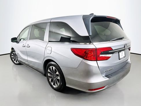 Certified 2024 Honda Odyssey EX-L image 5