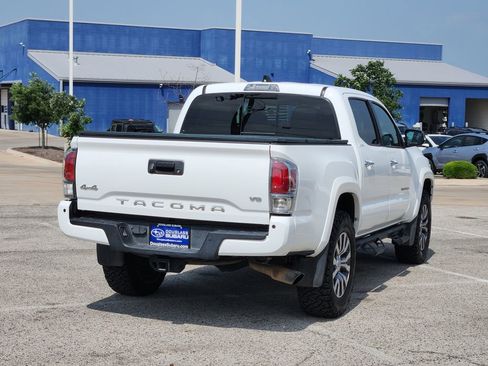 Used 2020 Toyota Tacoma Limited AWD/4WD image 3
