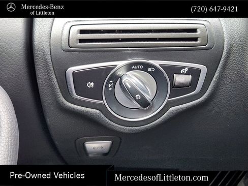 Used 2020 Mercedes-Benz GLC 300 4MATIC image 20