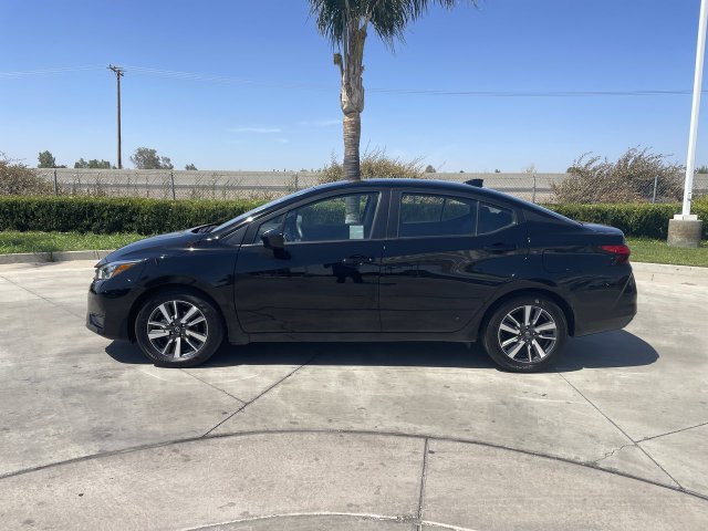 Used 2025 Nissan Versa SV FWD image 5