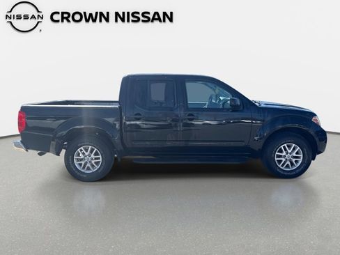 Certified 2016 Nissan Frontier SV w/ SV Value Truck Package image 10