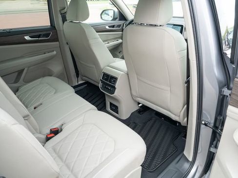 New 2026 Volkswagen Atlas SEL Premium R-Line AWD/4WD image 39