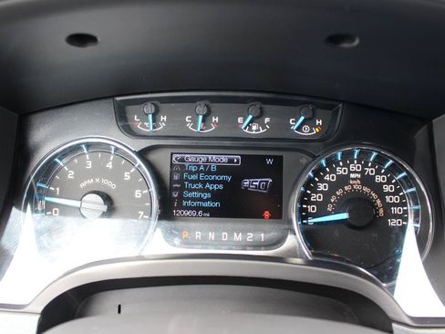 Used 2014 Ford F150 XLT w/ Equipment Group 302A Luxury AWD/4WD image 22