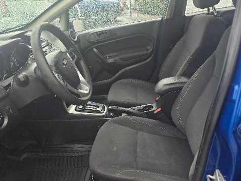 Used 2018 Ford Fiesta SE image 7