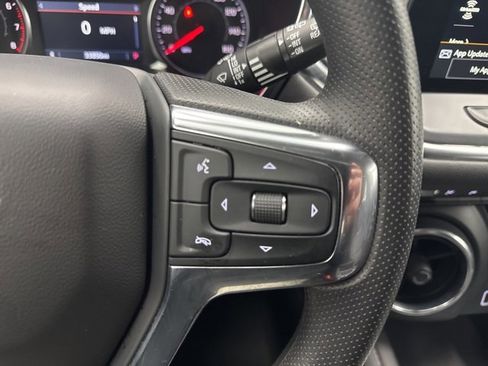 Used 2025 Chevrolet Blazer LT image 12