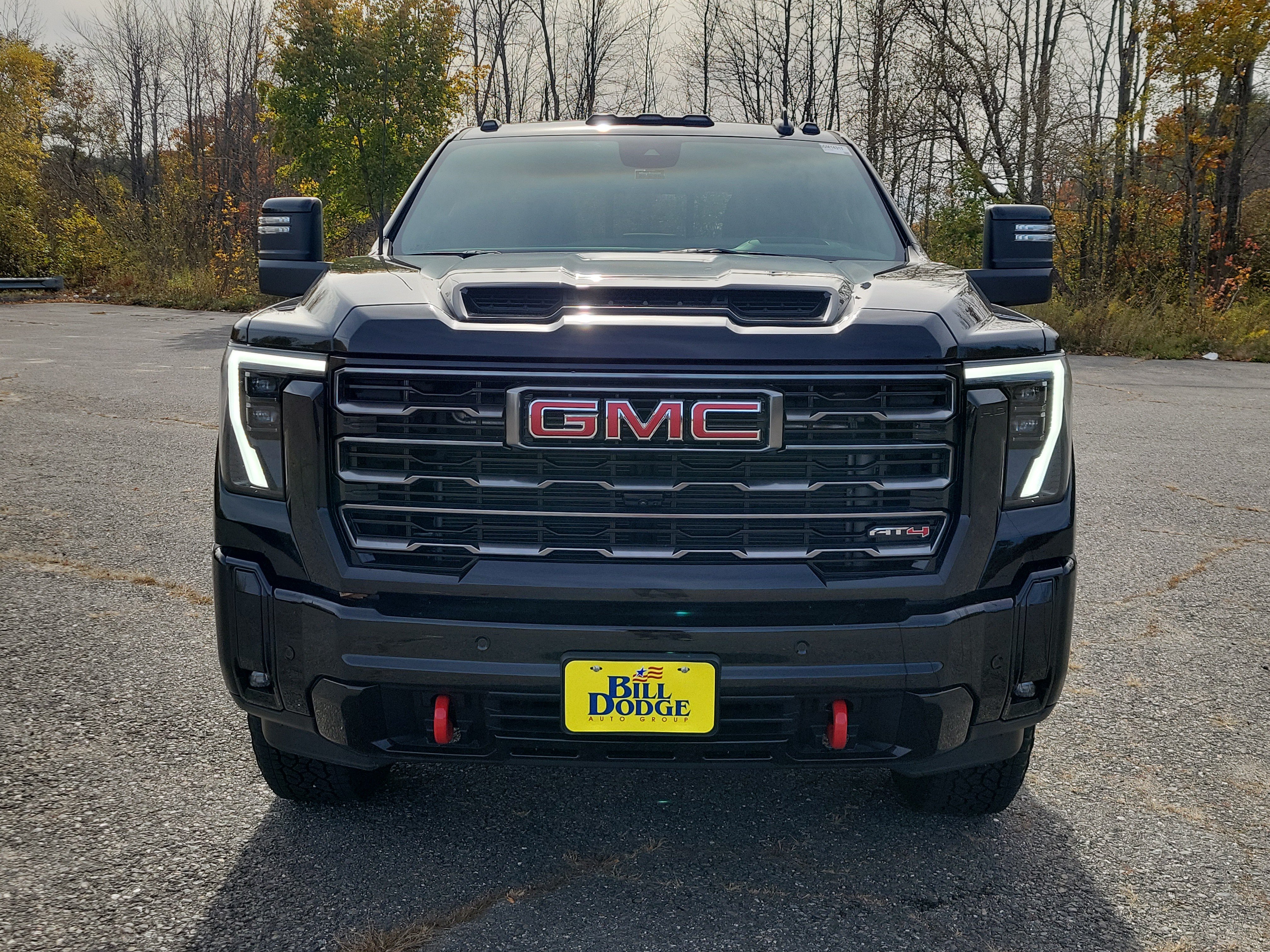 Used 2026 GMC Sierra 2500 AT4 w/ AT4 Premium Plus Package AWD/4WD image 2