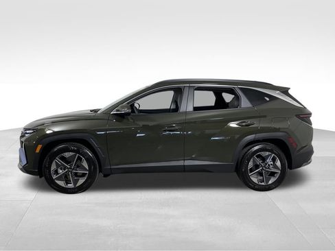 New 2026 Hyundai Tucson SEL FWD image 2