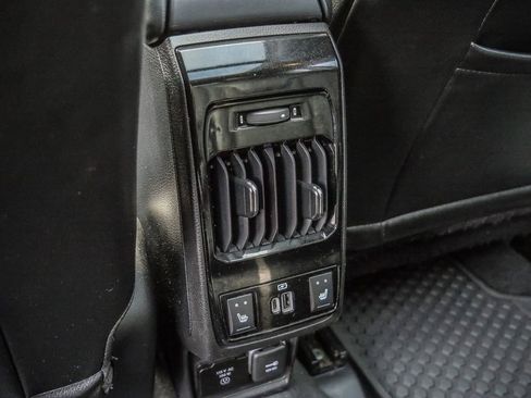 Used 2022 Jeep Compass Trailhawk w/ Trailhawk Elite Group image 32