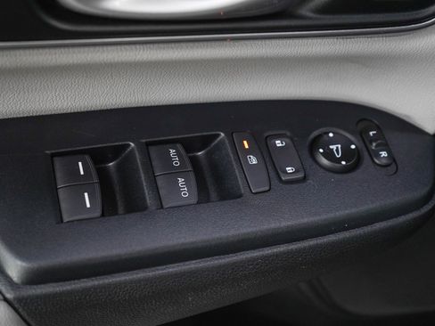 Used 2017 Honda CR-V EX-L image 20