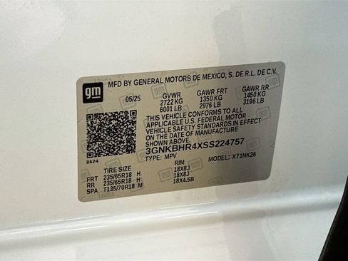 Used 2025 Chevrolet Blazer LT AWD/4WD image 32