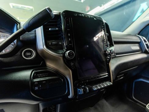 Used 2020 RAM 2500 Laramie AWD/4WD image 12