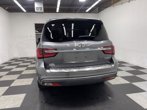 Used 2019 INFINITI QX80 Luxe image 3