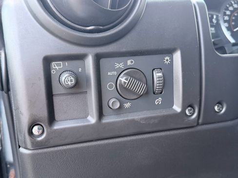 Used 2006 HUMMER H2 AWD/4WD image 12