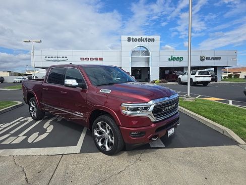 Used 2024 RAM 1500 Limited w/ Trailer Tow Group image 2