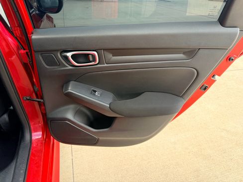 Used 2022 Honda Civic Sport image 15