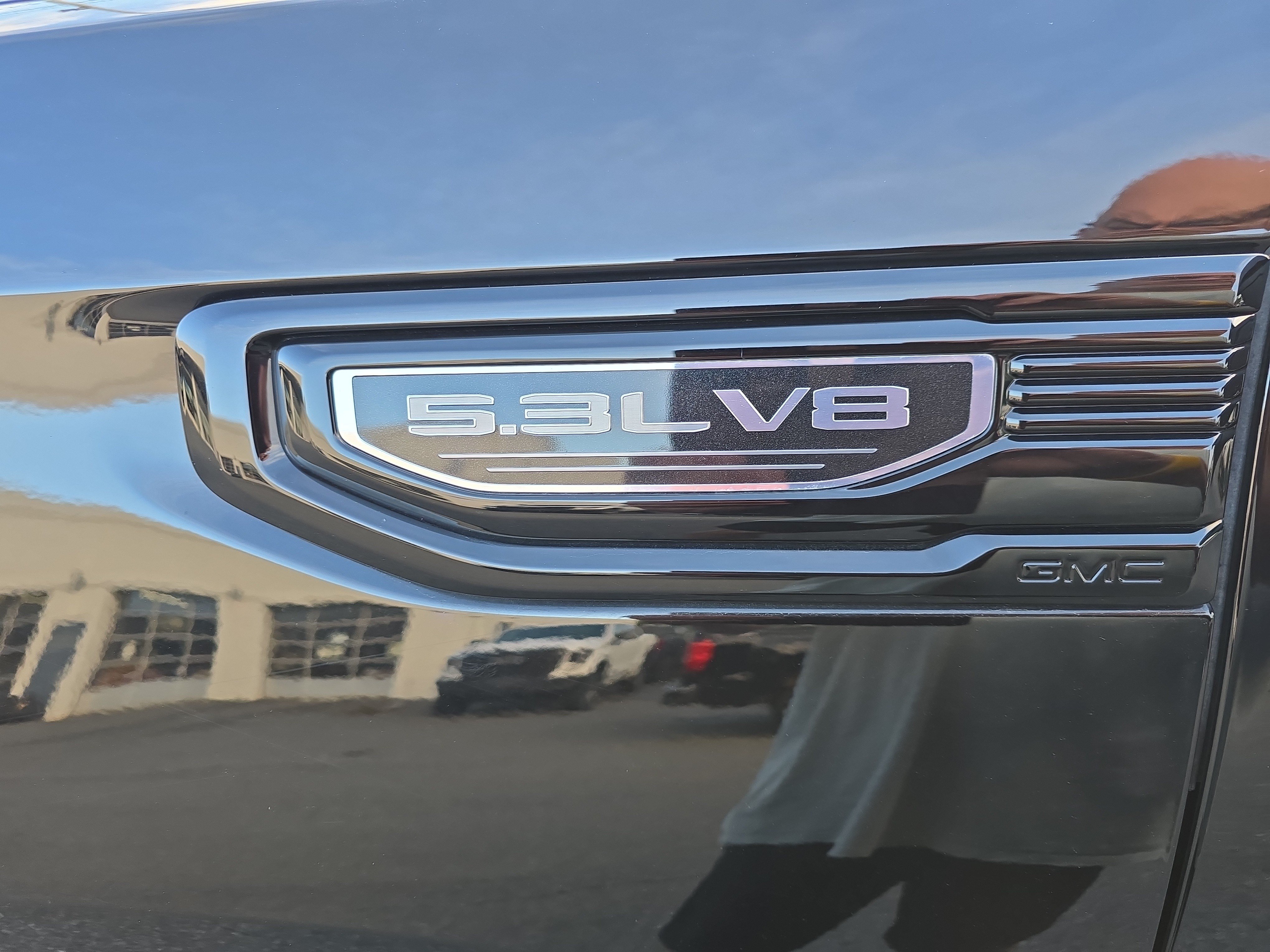 Used 2024 GMC Sierra 1500 Elevation w/ X31 Off-Road Package AWD/4WD image 11