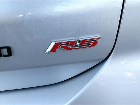 Used 2022 Chevrolet Equinox RS w/ Infotainment Package image 15