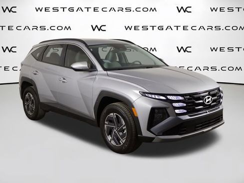 Used 2025 Hyundai Tucson Blue AWD/4WD image 39