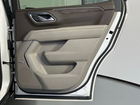 Used 2021 Chevrolet Tahoe LT image 12