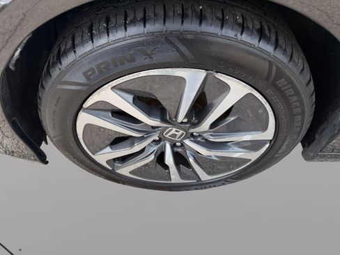 Used 2018 Honda Accord Hybrid image 8
