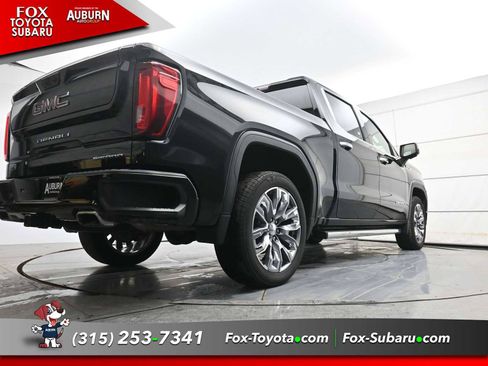 Used 2023 GMC Sierra 1500 Denali w/ Denali Reserve Package AWD/4WD image 18