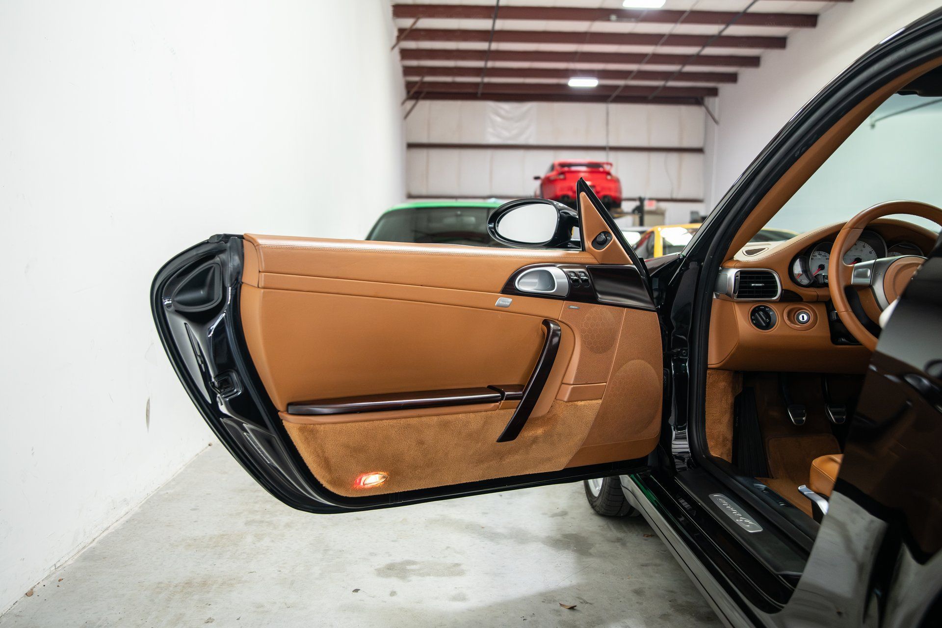 Used 2008 Porsche 911 GT3 RS image 25