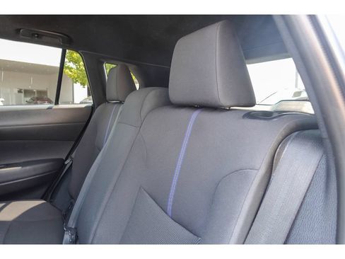 Used 2024 Toyota Corolla Cross AWD Hybrid w/ Moonroof Package image 24