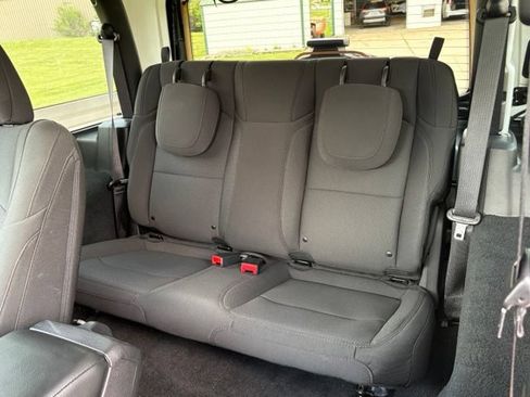 Used 2023 Jeep Wrangler Sport AWD/4WD image 20