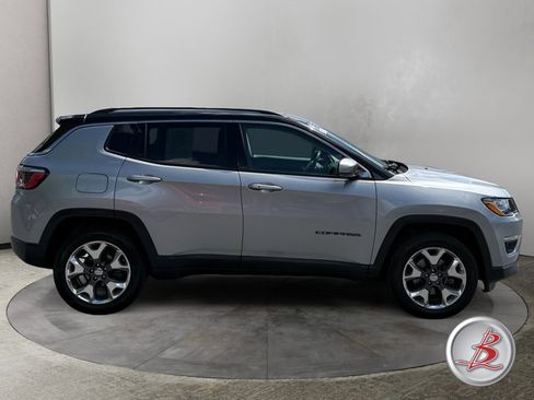 Used 2019 Jeep Compass Limited AWD/4WD image 8