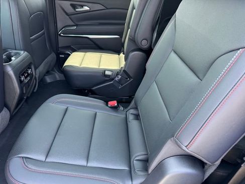 New 2026 Chevrolet Traverse Z71 AWD/4WD image 9
