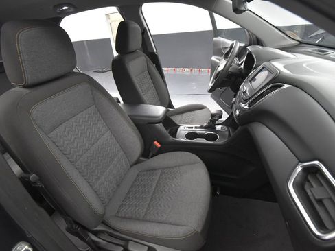 Used 2022 Chevrolet Equinox LT image 43