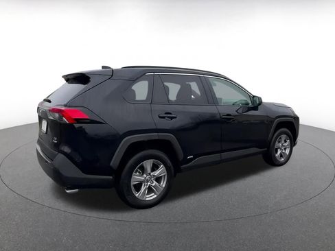 Used 2025 Toyota RAV4 LE image 14