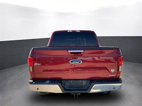 Used 2018 Ford F150 Lariat image 5