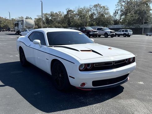 Used 2018 Dodge Challenger R/T w/ Performance Handling Group image 1