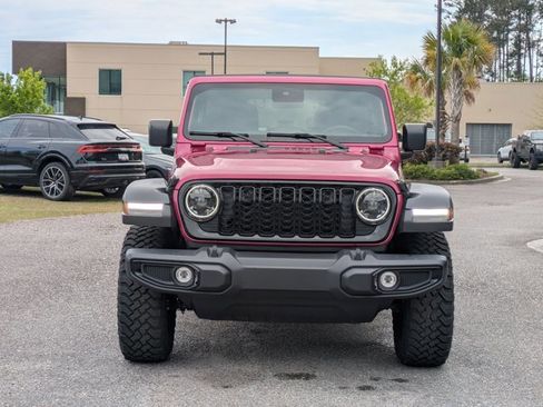 Used 2024 Jeep Wrangler Willys image 2