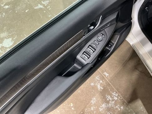 Used 2019 Honda Accord EX-L image 15
