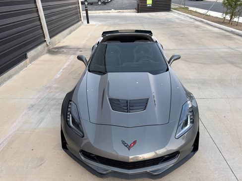 Used 2016 Chevrolet Corvette Z06 w/ 3LZ Preferred Equipment Group RWD image 10