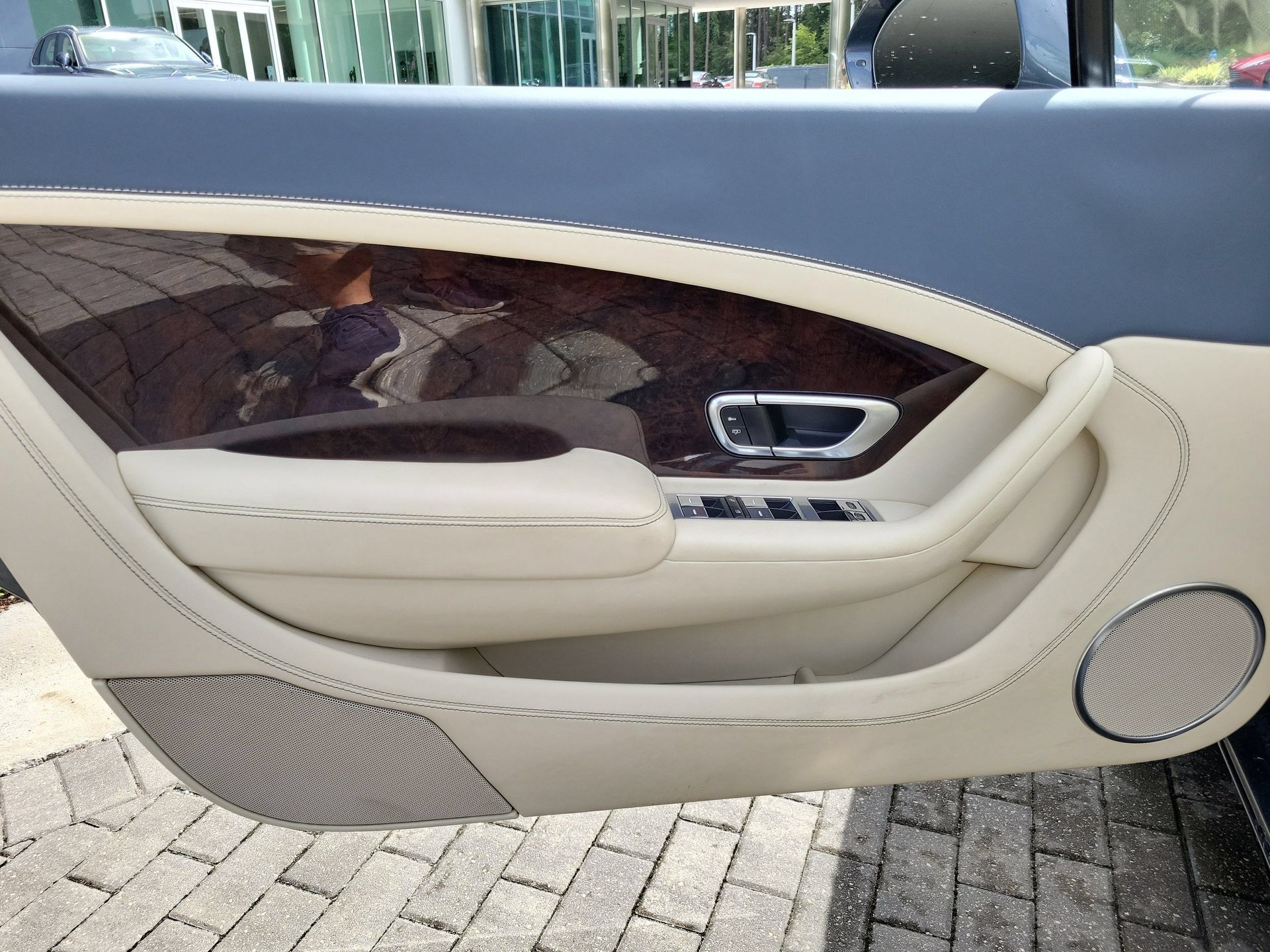 Certified 2016 Bentley Continental GT AWD/4WD image 31