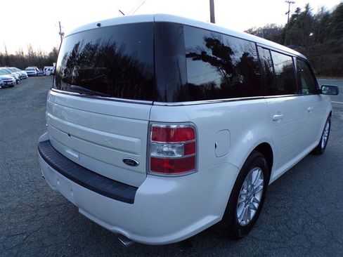 Used 2013 Ford Flex SEL image 8