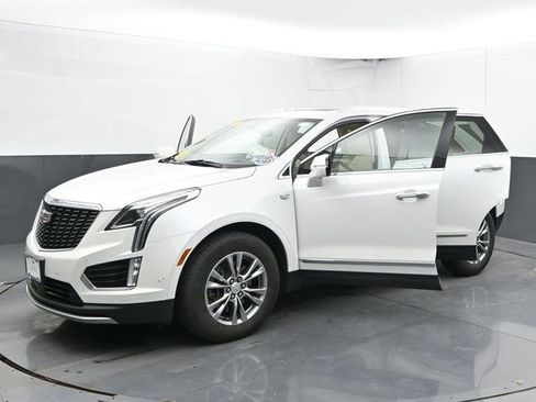 Used 2023 Cadillac XT5 Premium Luxury w/ Technology Package AWD/4WD image 56