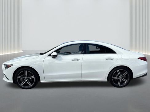Used 2022 Mercedes-Benz CLA 250 4MATIC image 8