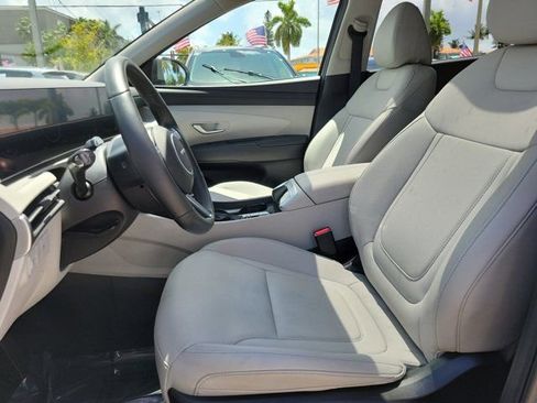 Used 2025 Hyundai Tucson SEL FWD image 15
