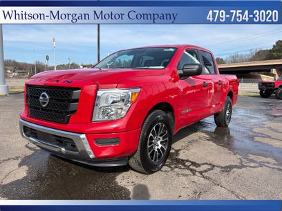 Used 2022 Nissan Titan SV